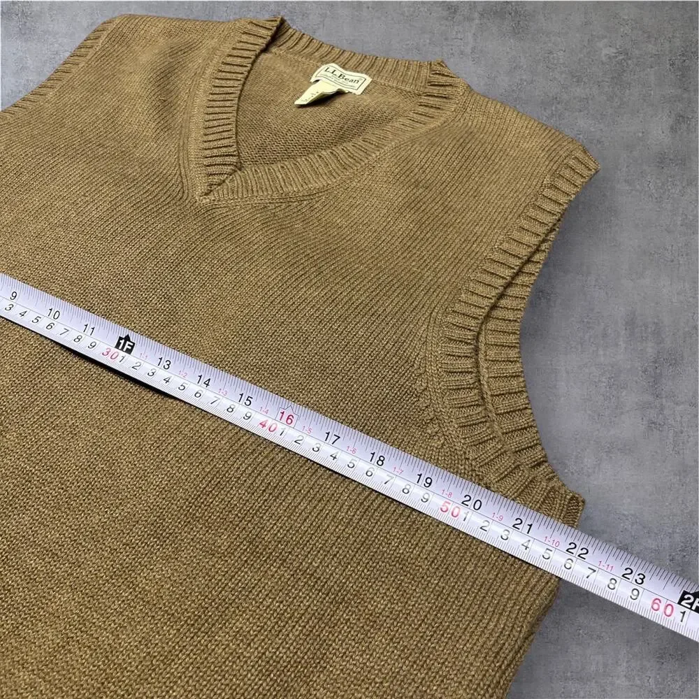 L.L. Bean Men's Medium Pullover Brown Sweater 100% Cotton V-neck EUC Classic